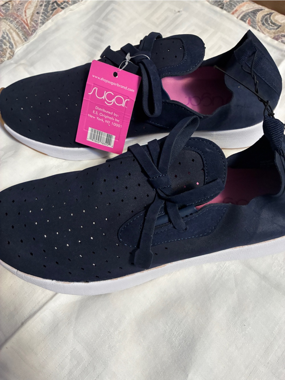 Navy Breathable  Lace-Up Sneakers women’s Sugar Brand 9 New - Picture 2 of 8